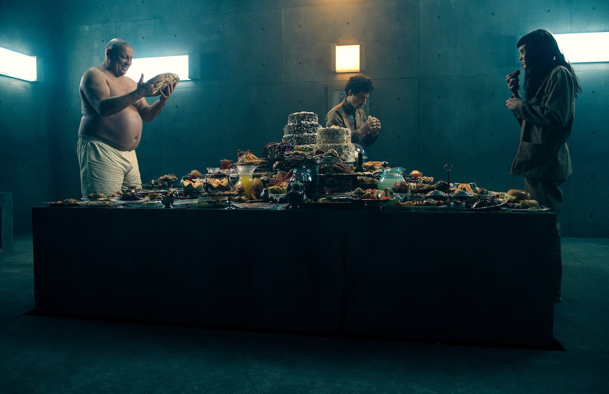 Khám phá những tầng ý nghĩa đằng sau "The Platform 2" | ELLE