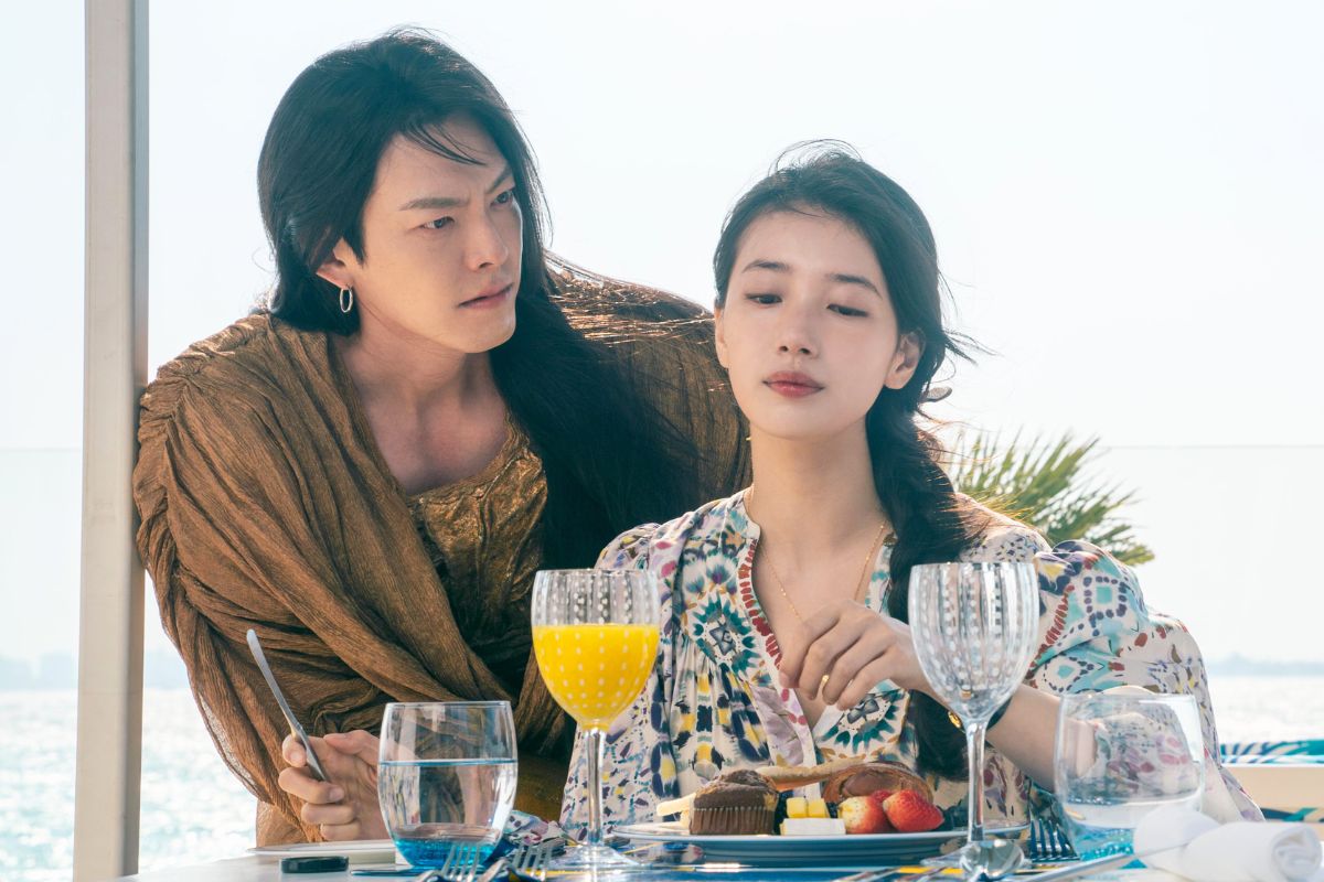 Thần đèn ơi, ước đi” của Suzy và Kim Woo Bin nhận đánh giá trái chiều