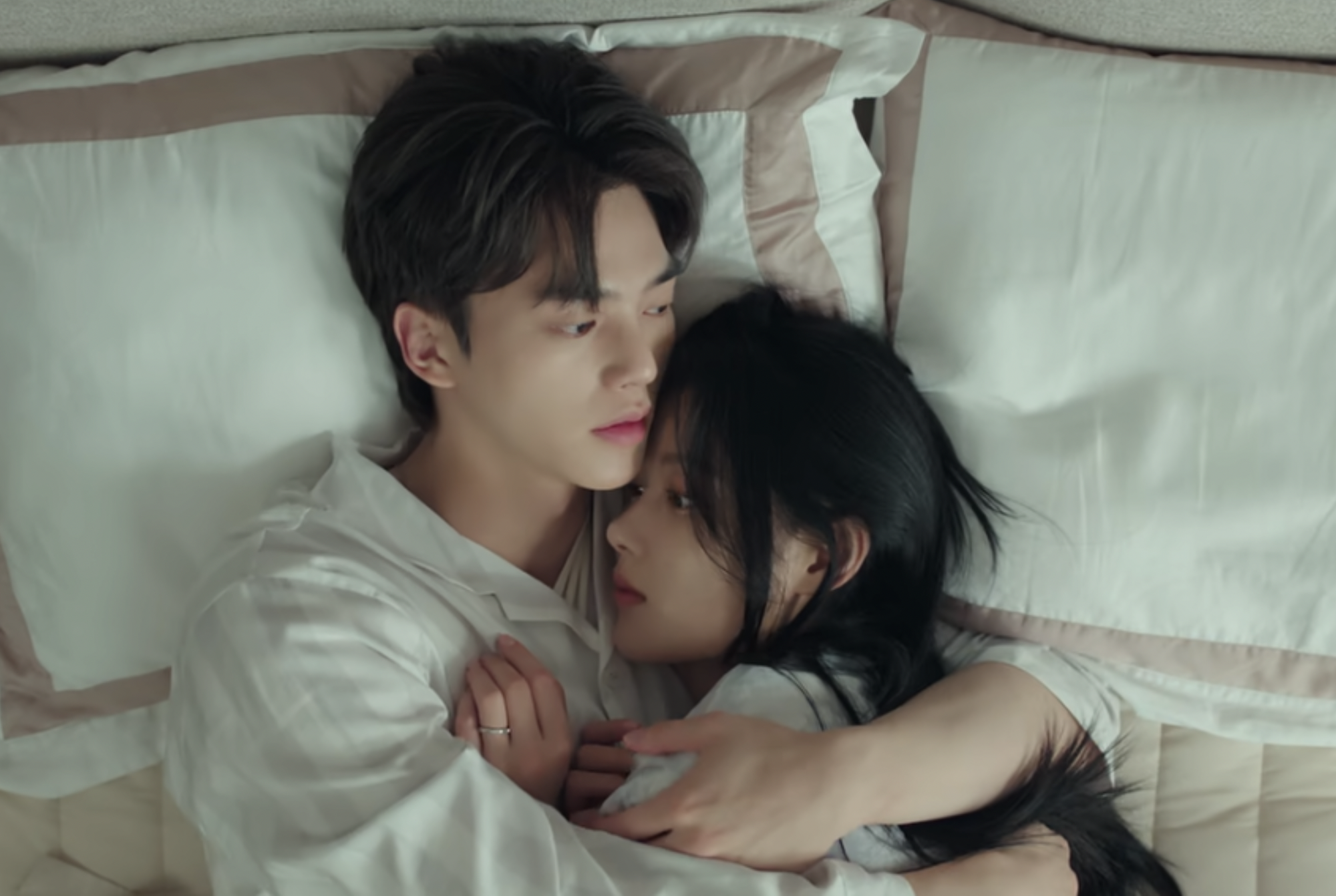 Cặp sao 'Chàng quỷ của tôi' Song Kang và Kim Yoo Jung gây sốt