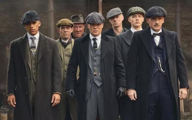 Xem "Bóng Ma Anh Quốc" chẳng ai ghét được phản diện Cillian Murphy vì anh  ác gì mà "sang" thế?