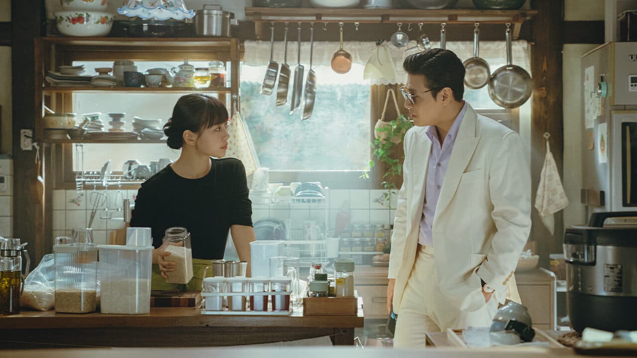 Tastefully Yours mới chiếu đã bị chê tan nát cõi đời